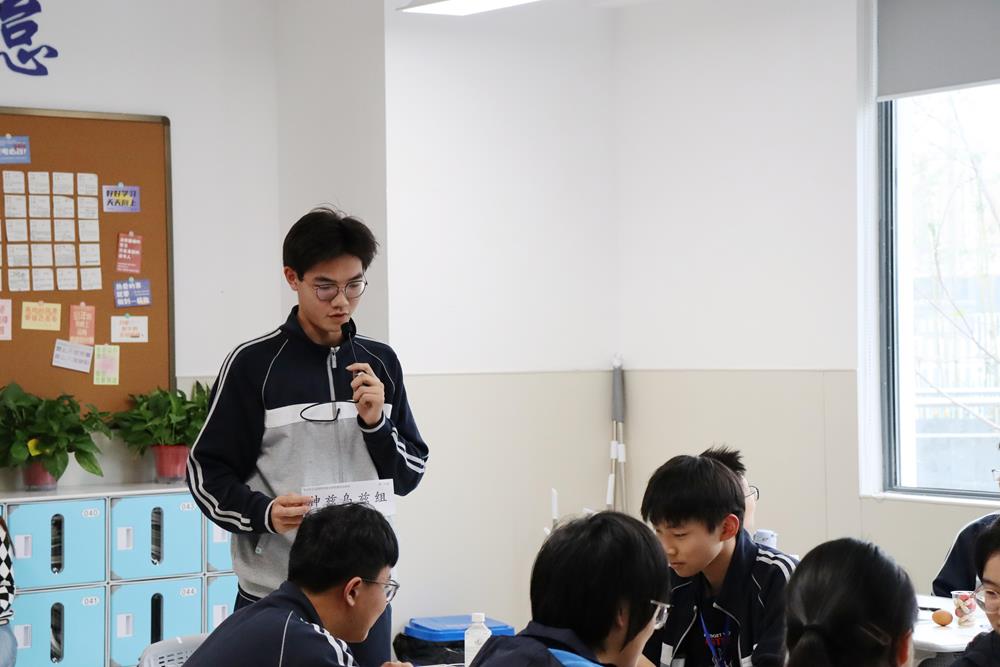 b4ff418830cf4f51ae70a579e2127285.jpg