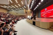 秋日相逢启新程，家校同行赴未来——苏州园区开大附中召开2023级高一学生家长会