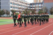 苏州园区开大附中举行“期中总结促提升，再扬风帆赴新程”主题升旗仪式