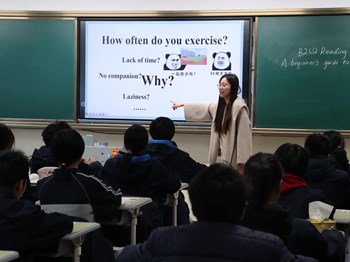 教以促思，研以致远——园区教师发展中心走进开大附中开展语、数、英三科教学调研