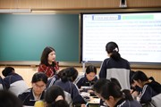 数字赋能英语教学 提升学生核心素养——园区高二英语教学研讨暨骨干教师共同体研修活动在开大附中举行